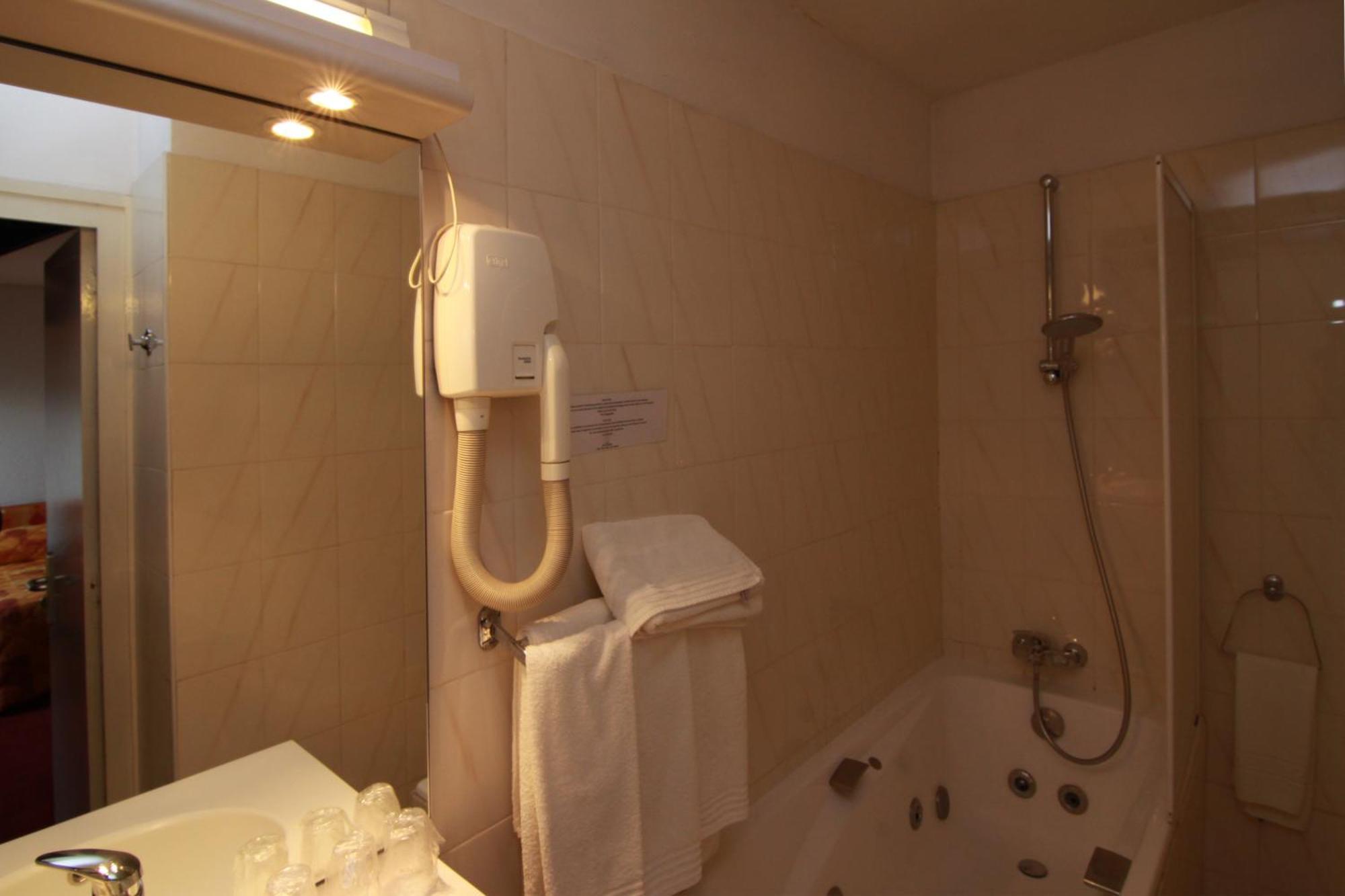 D'angleterre Hyper-centre Hotel