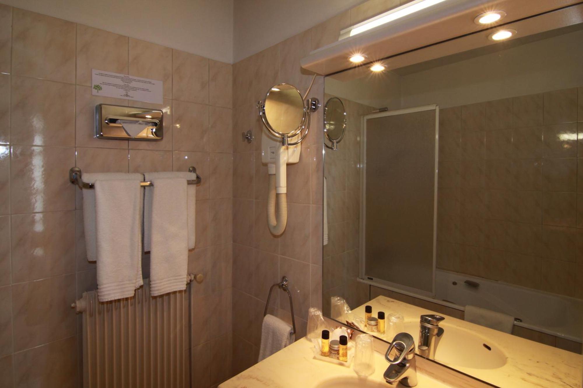 D'angleterre Hyper-centre Hotel 3*